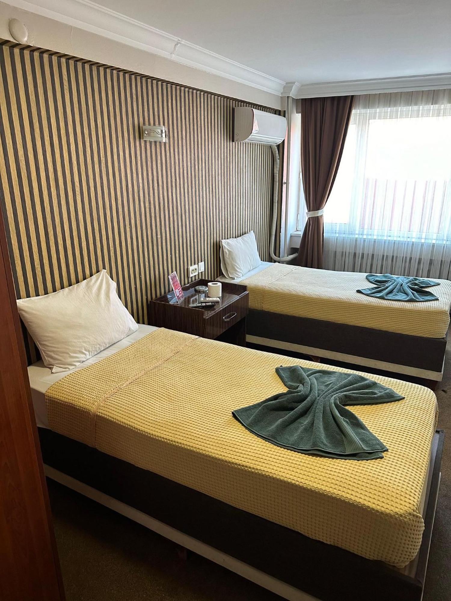 Hotel Metropol 1 Istanbul Exterior photo
