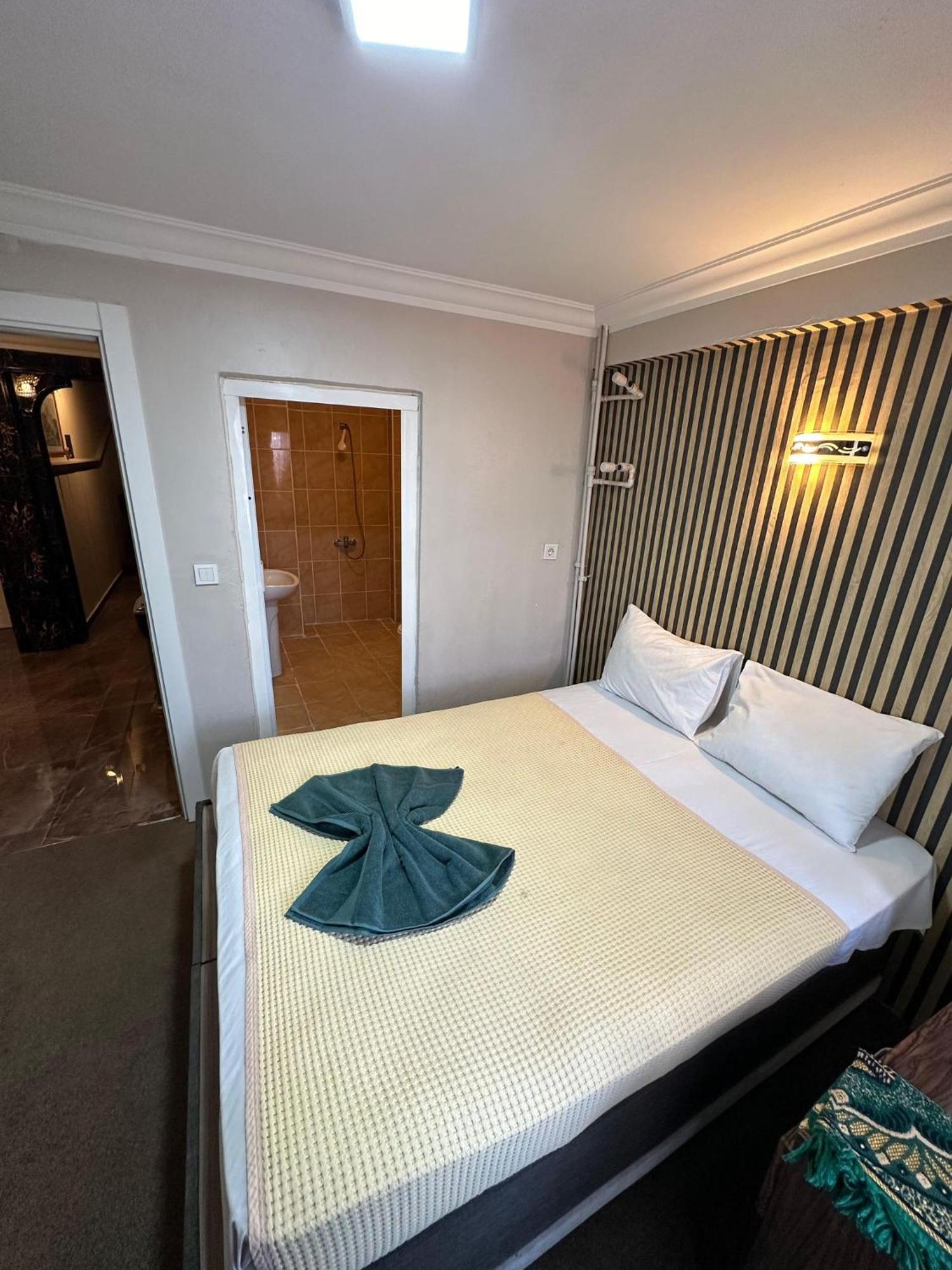 Hotel Metropol 1 Istanbul Exterior photo
